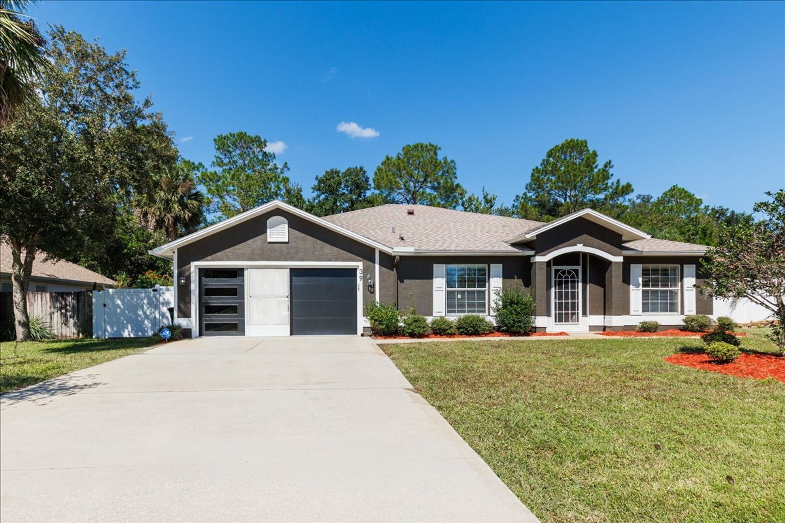Palm Coast House: 39 Whitcock Ln