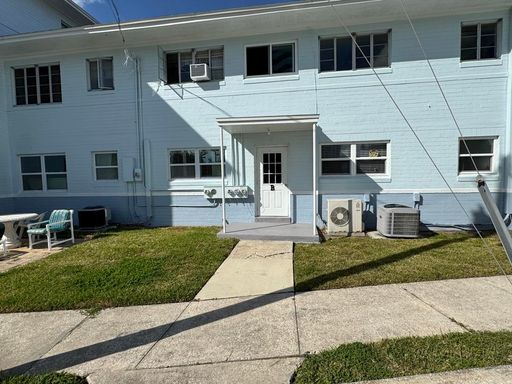2/1 Condo in Daytona Beach – photo 1