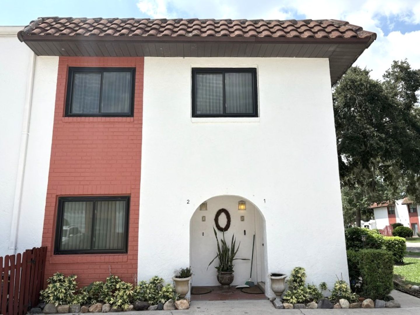 South Daytona Condo: 910 Big Tree Road, Unit 4-2