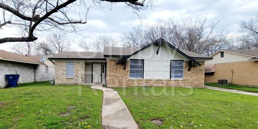 2602 Bliss - Greenville – photo 1