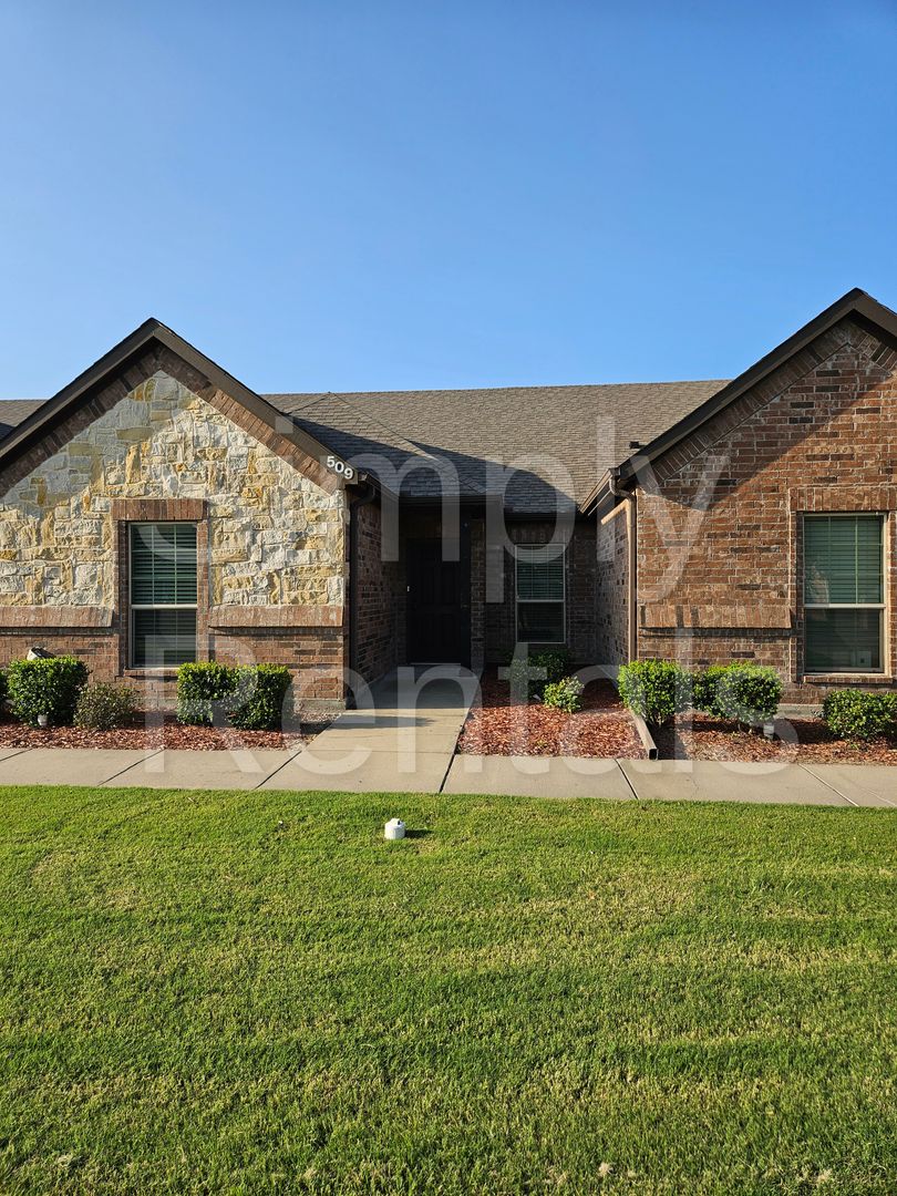Greenville House: 509 Baylor Dr