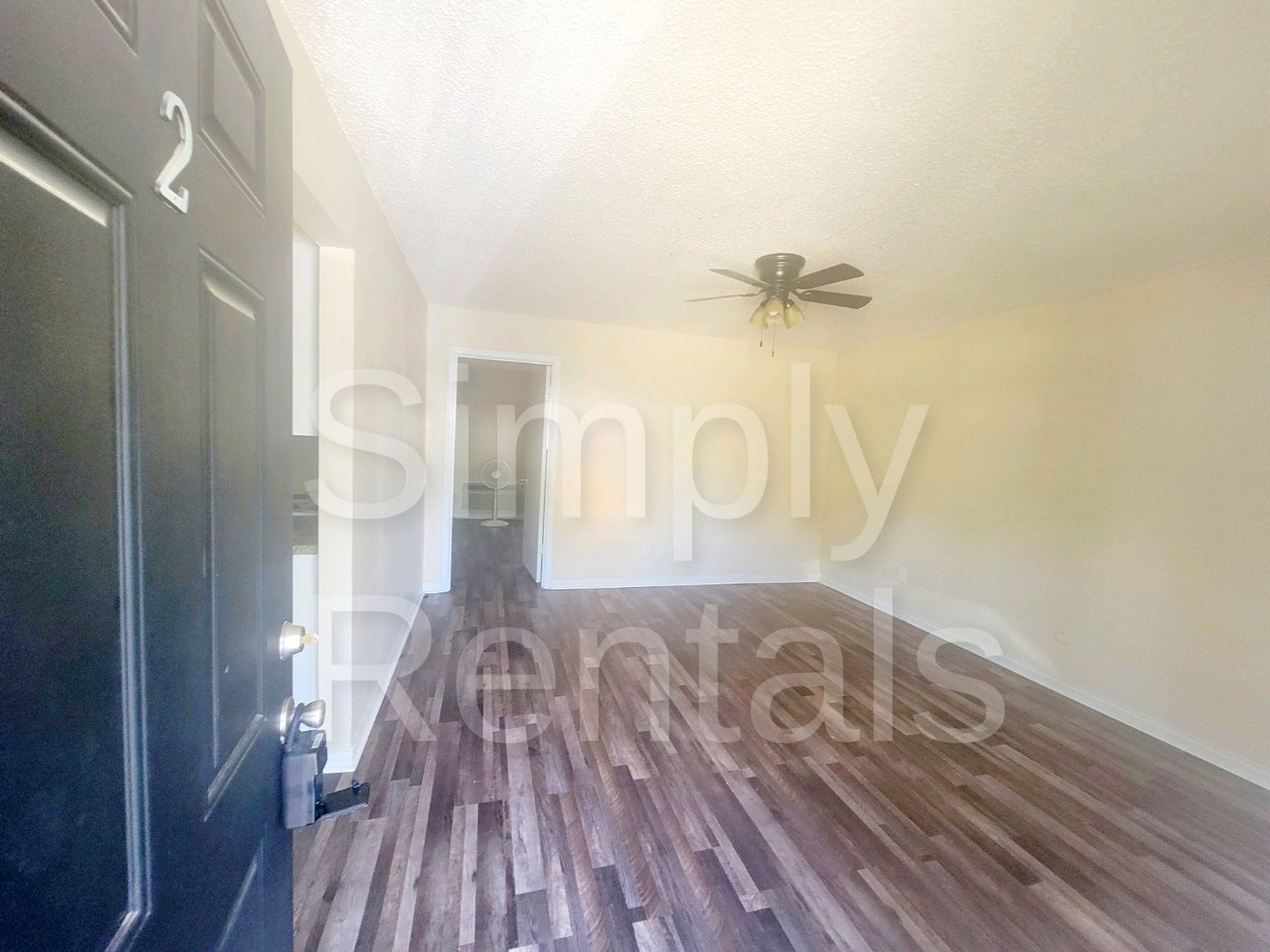 Sulphur Springs Apartment: 202 Park Circle