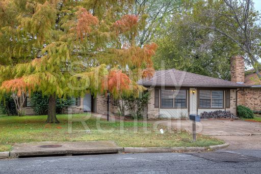 6716 Sayle - Greenville – photo 1