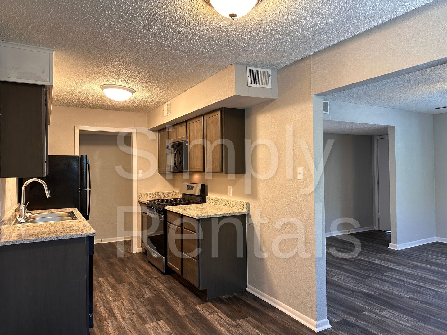 Greenville Apartment: 3513 Washington St