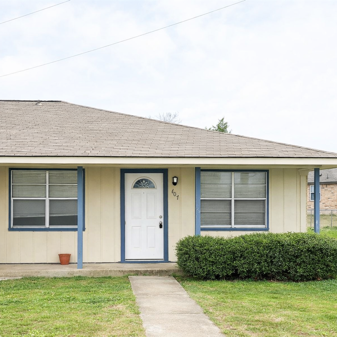 Commerce Apartment: 407 Maple St