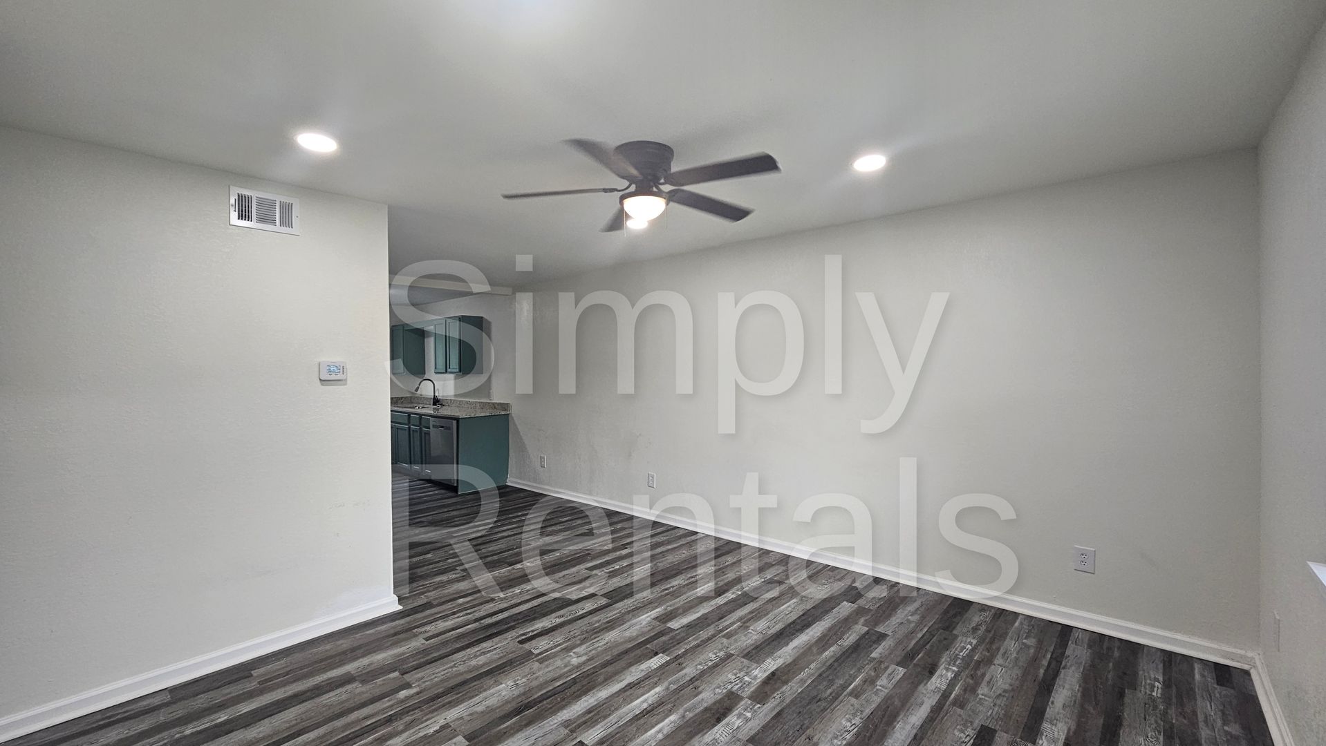 Mount Vernon Apartment: 403 Main Street