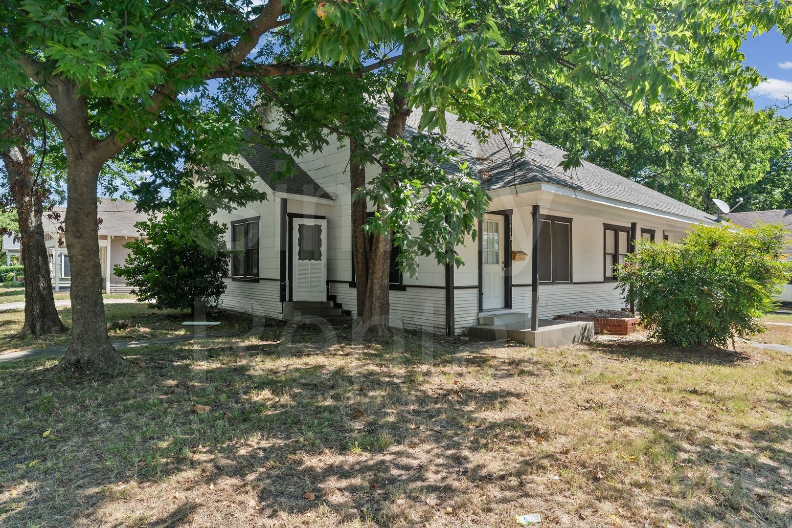 Commerce House: 1410 Sycamore Street