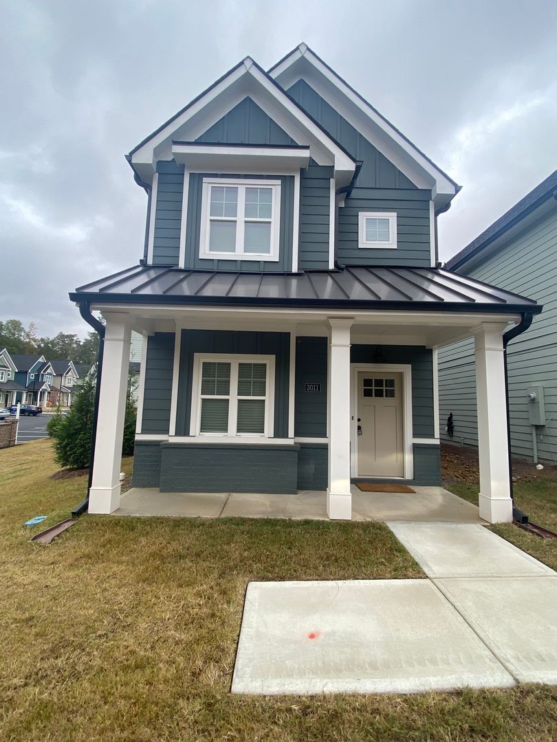 Gainesville Apartment: Ivy Hill Circle