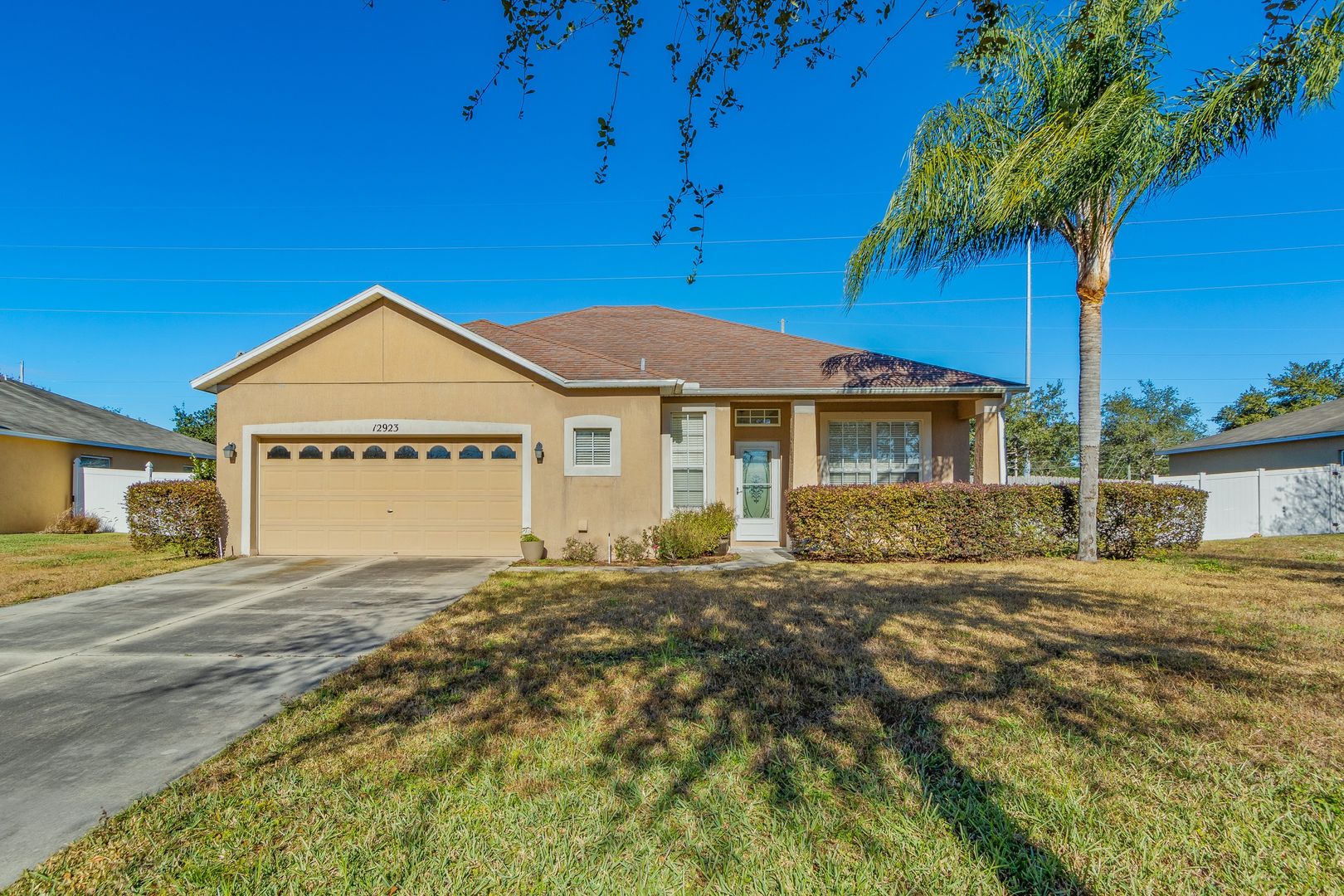 Grand Island House: 12923 Scout Ct