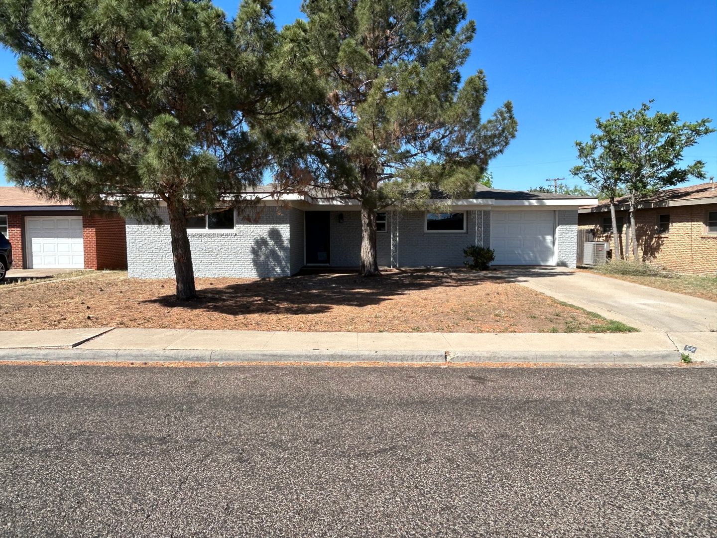 Beautiful Home on the Eastside!