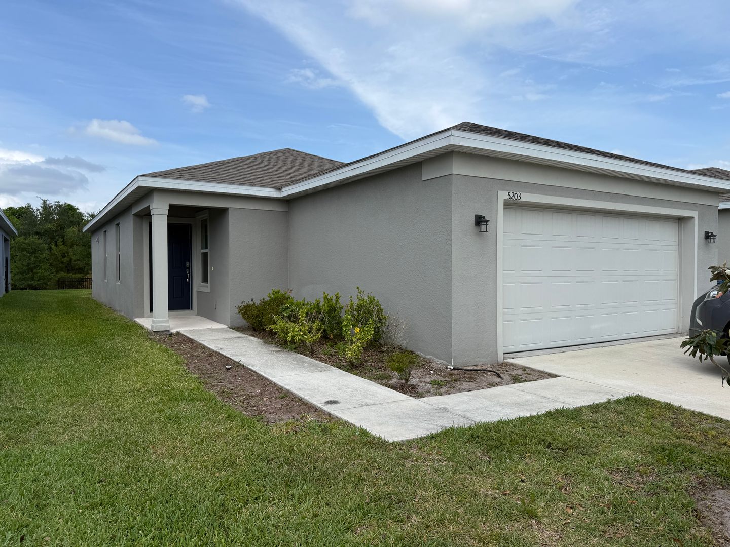 Saint Cloud House: 5203 Northern Flicker