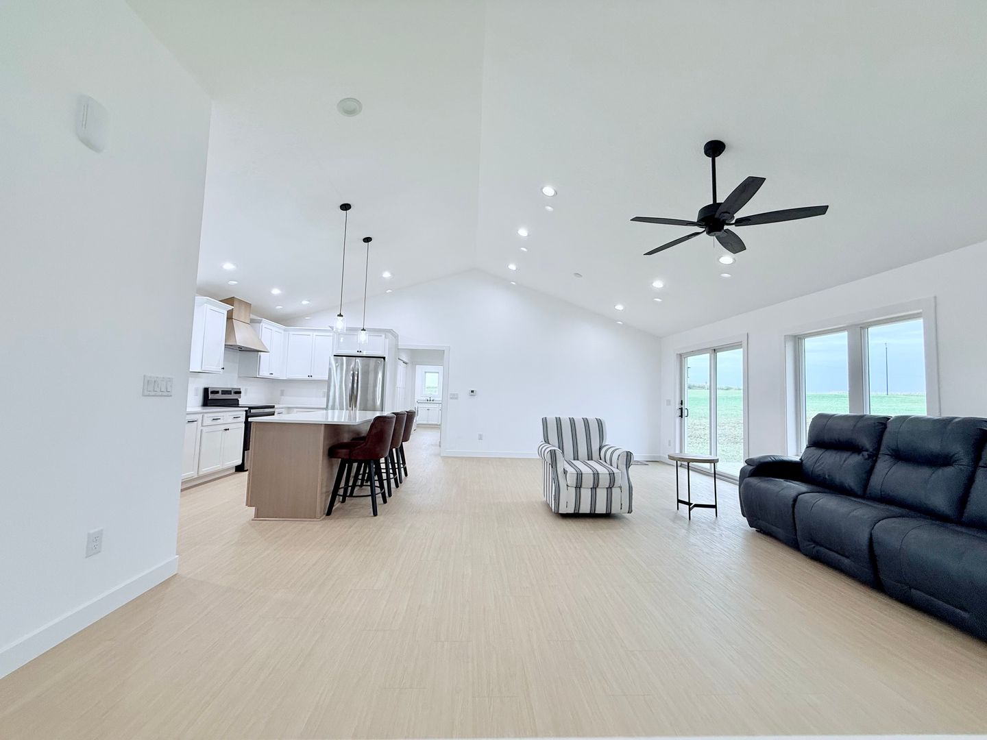 1513 Prairie Drive 2 of 12