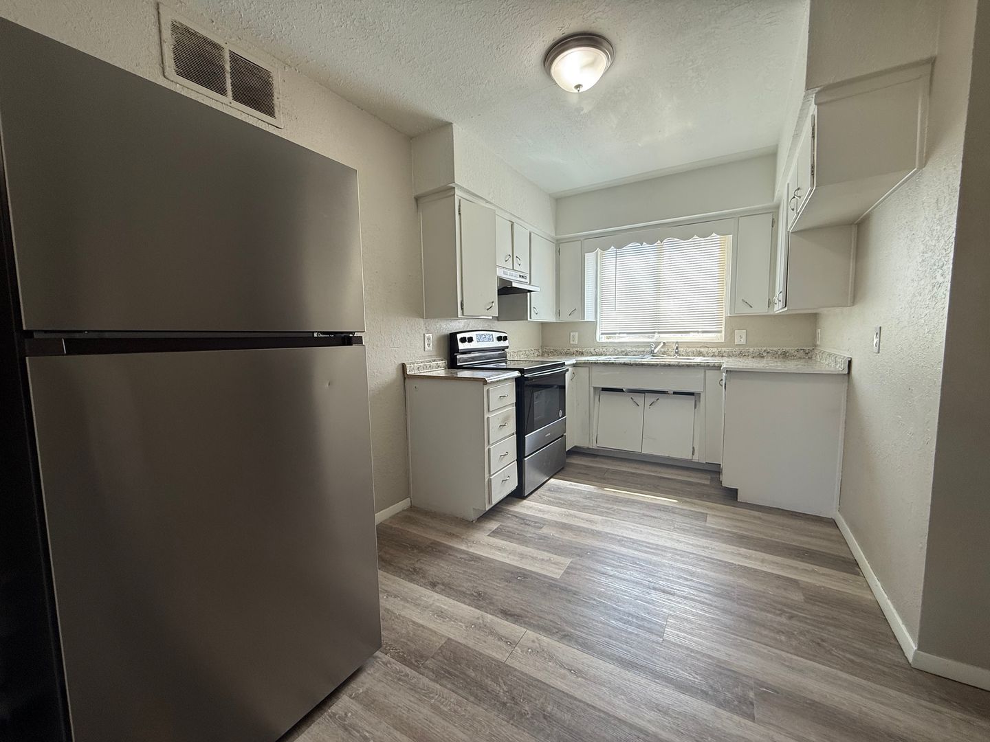 Waterloo Apartment: 215 Miriam Drive