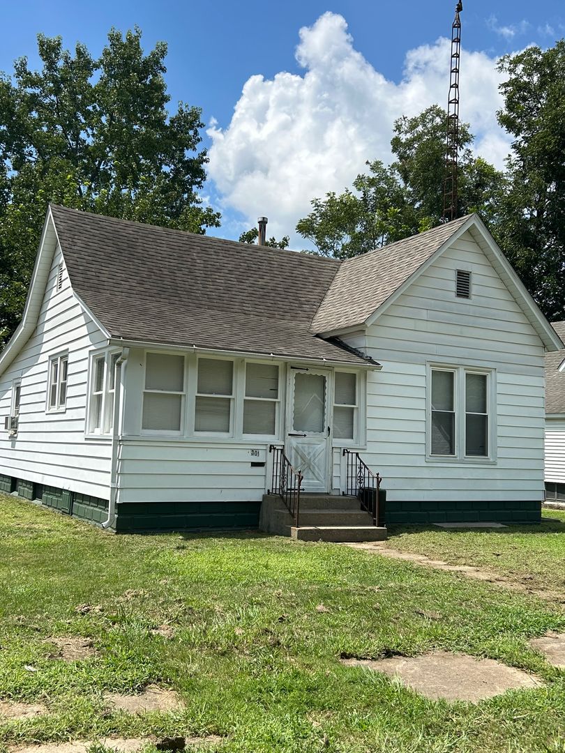 Herrin House: 301 N 10th