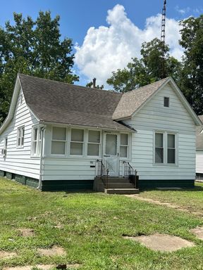 2 Bedroom 1 Bath with Basement
