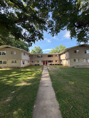 New Apartment! Available Now! – photo 1