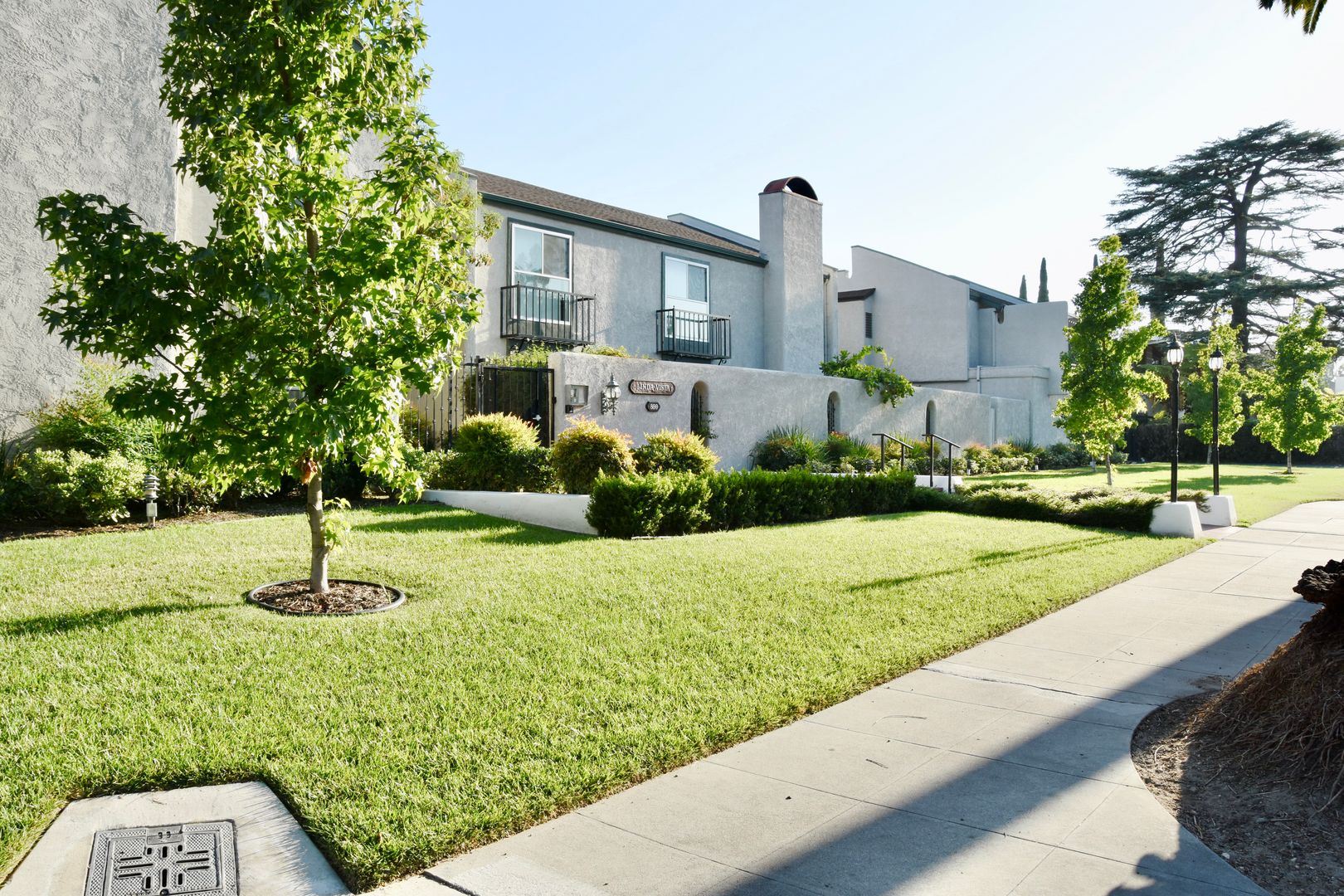 Arcadia Apartment: 800 Fairview Ave.