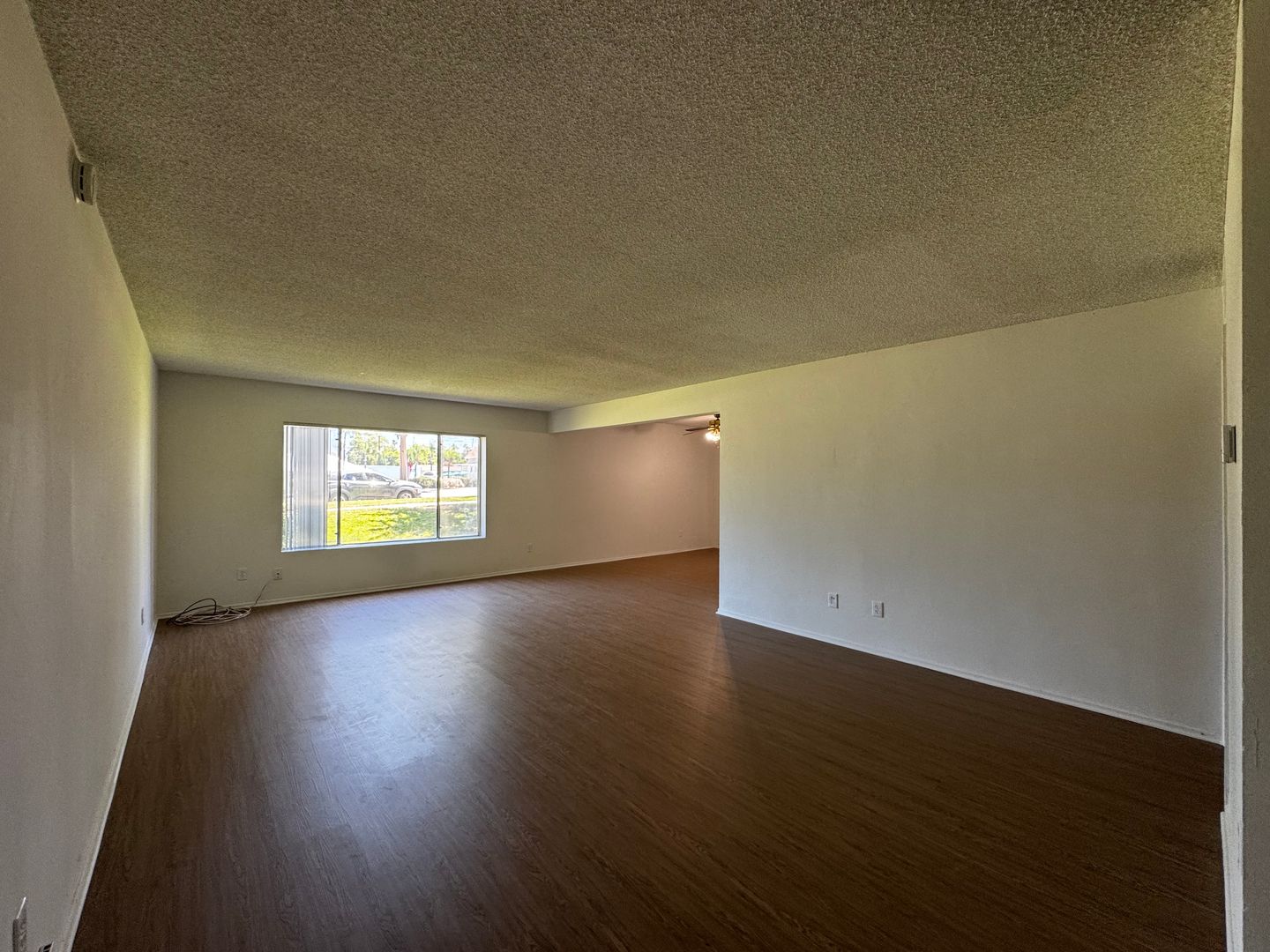 Redlands Apartment: 475 E Cypress Ave.