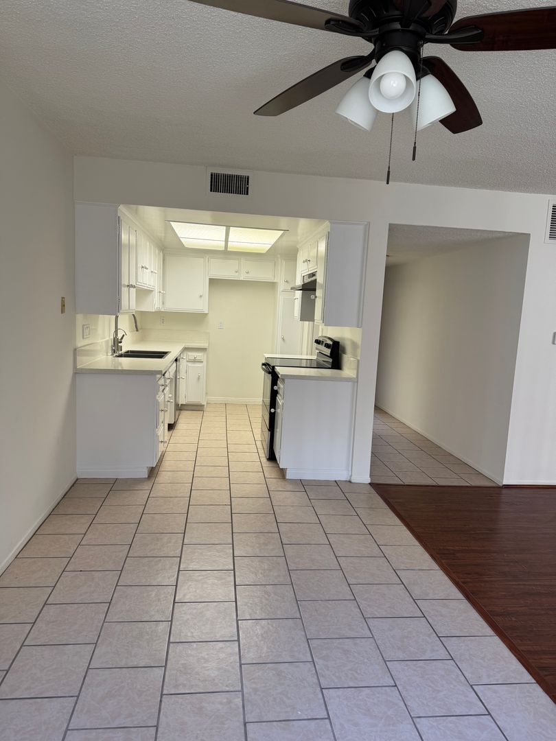 Glendale Apartment: 303 N. Jackson Street