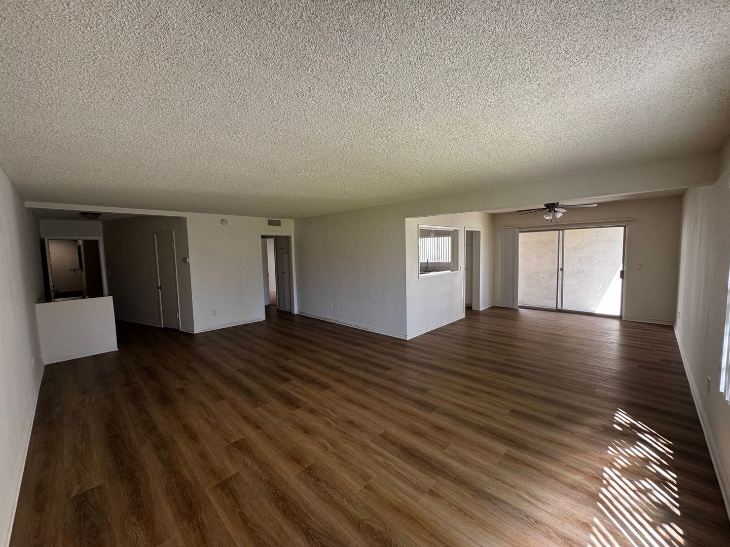 Redlands Apartment: 475 E Cypress Ave.