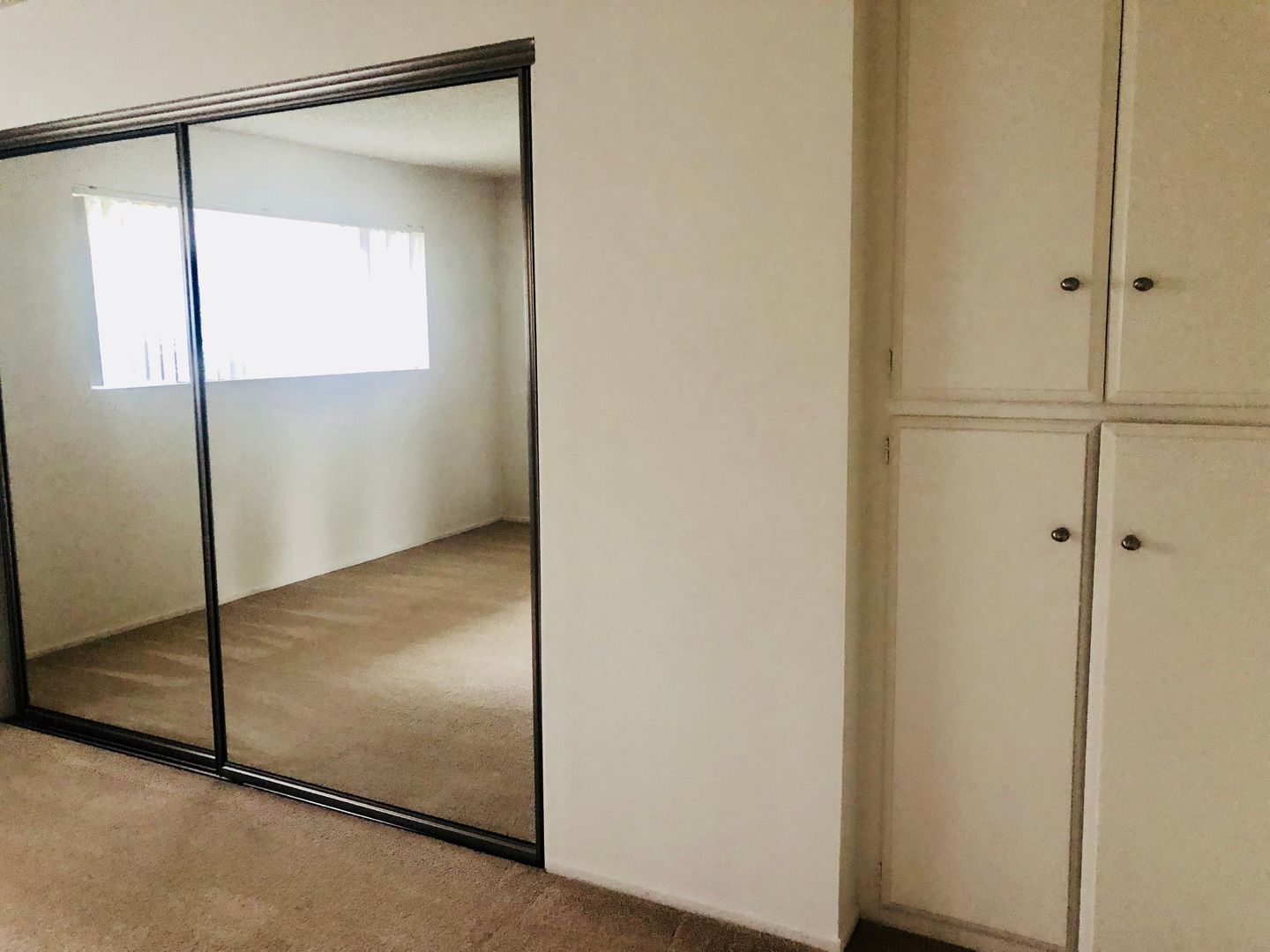 Monrovia Apartment: 1219 S. Alta Vista Ave.