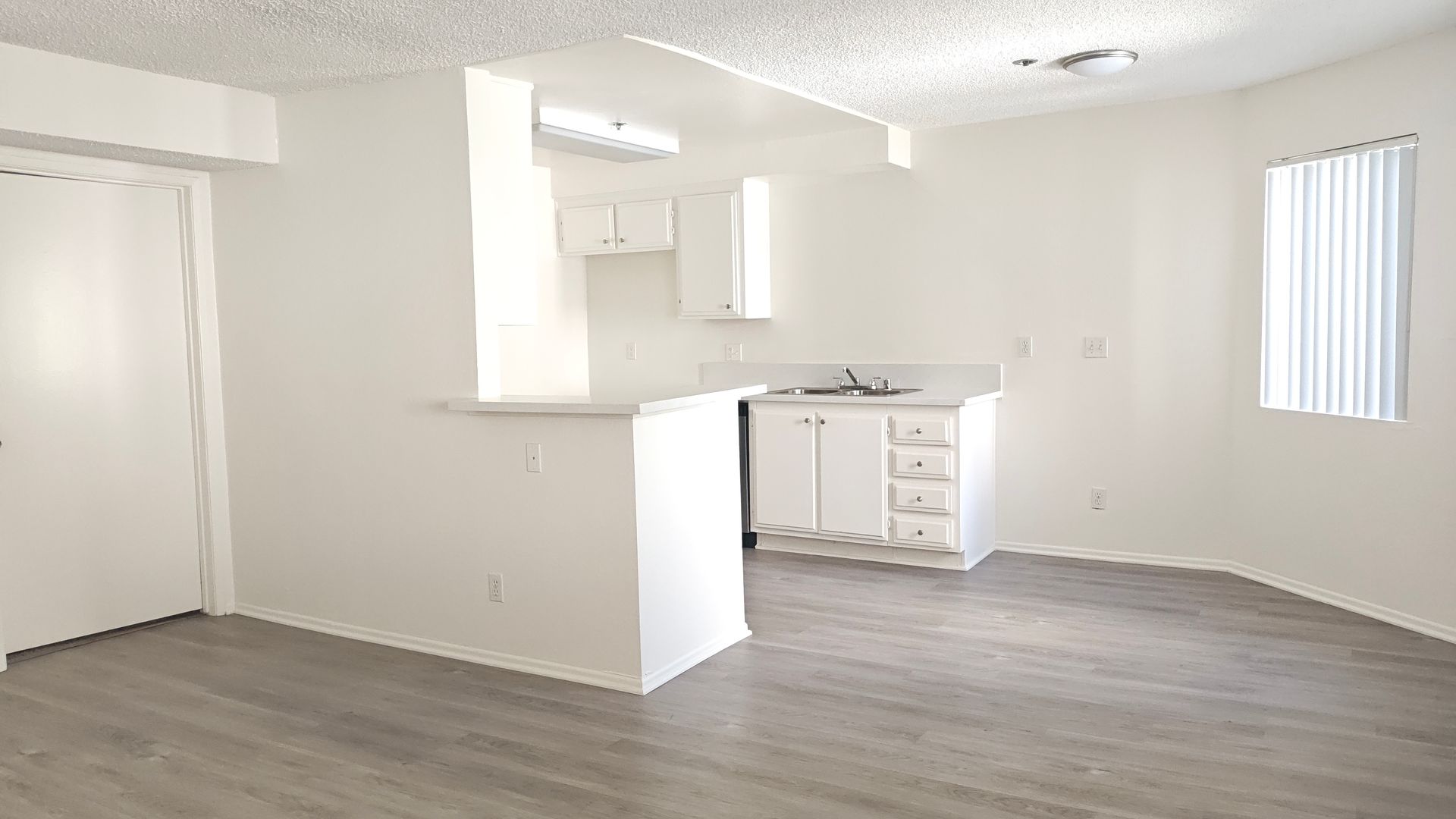 Glendale Apartment: 1234 E. California Ave.