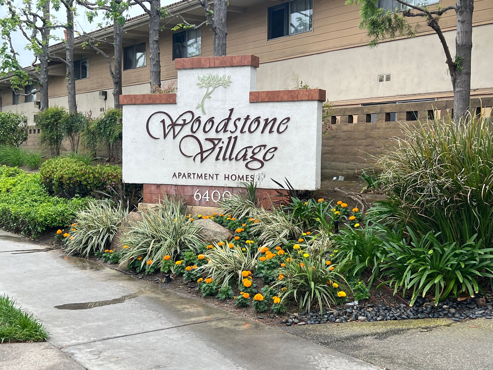 Buena Park Apartment: 6400 Lincoln Ave.