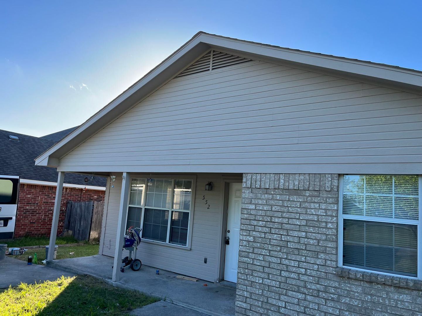 Rockwall House: 552 Trout Street