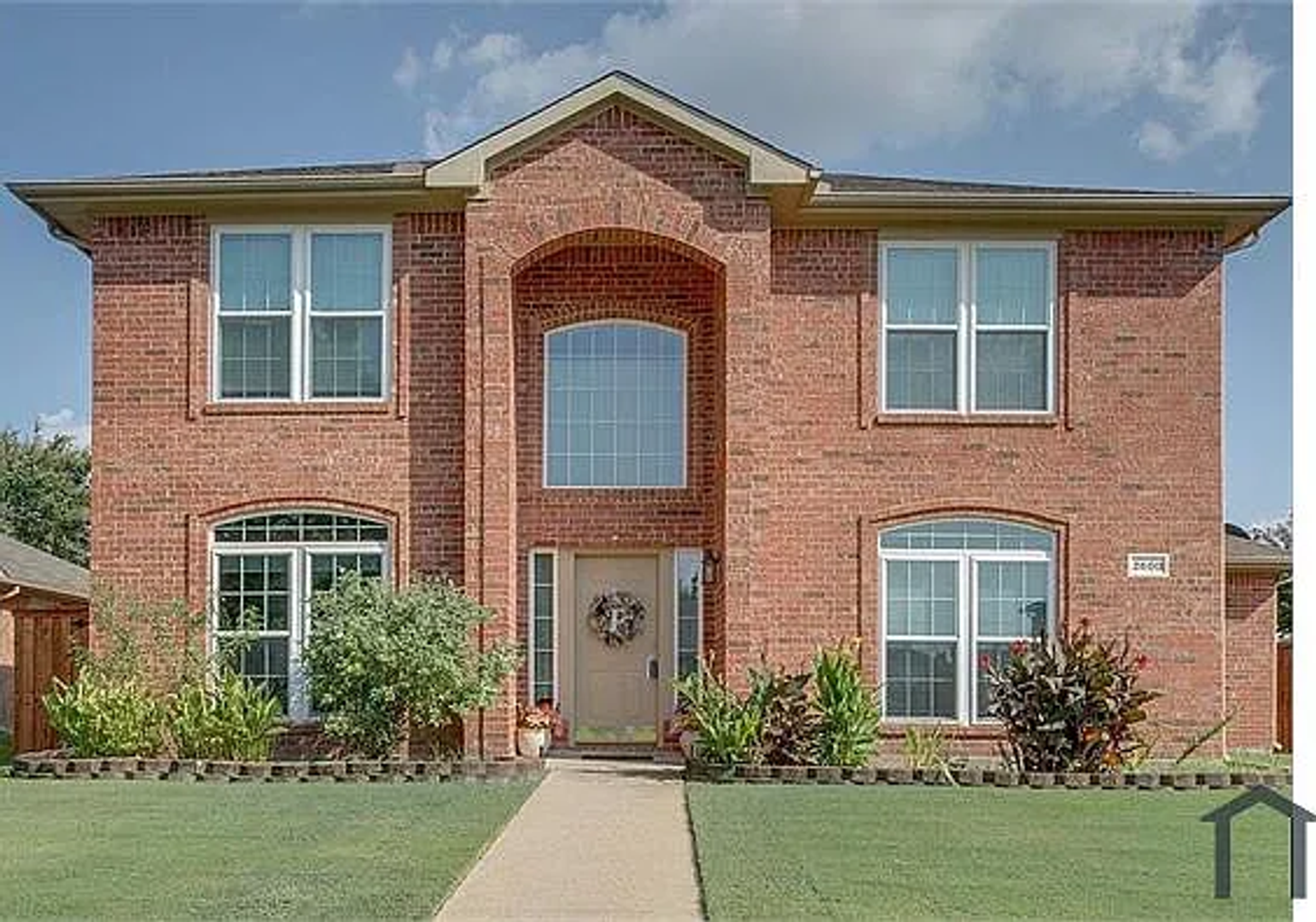 Mesquite House: 2600 Daniel Creek