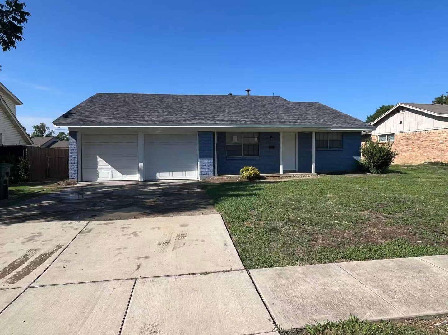 Carrollton House: 1819 Gravley Dr