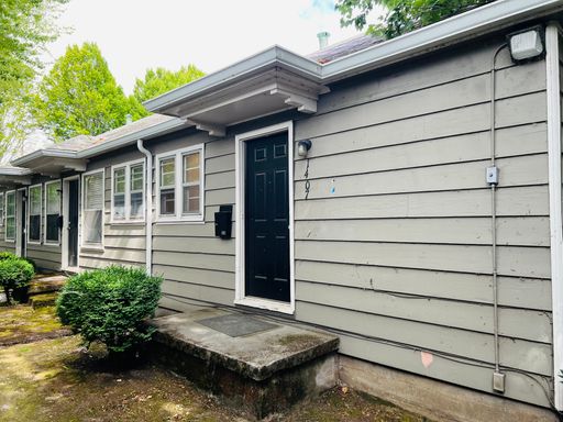 1bed/1bath Garden Level Apartment near N Interstate Ave – photo 1