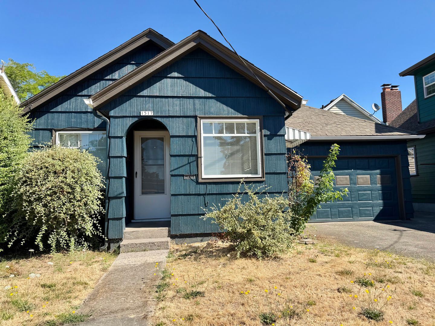 Portland House: 1517 N Russet st