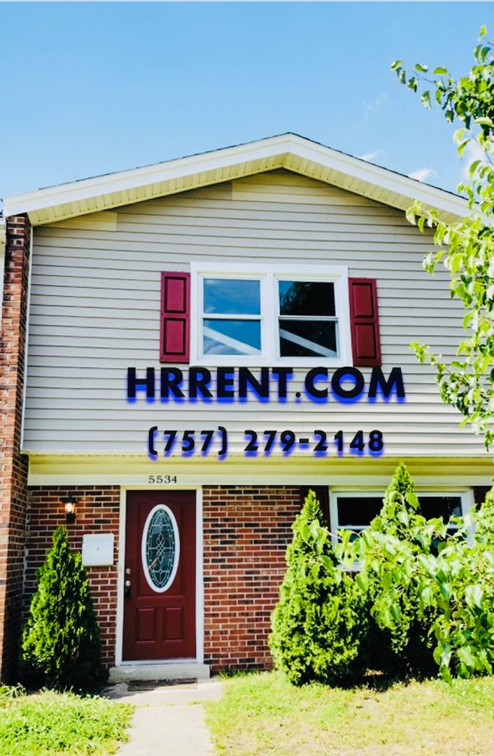 Virginia Beach Townhome: 5534 New Colony Dr