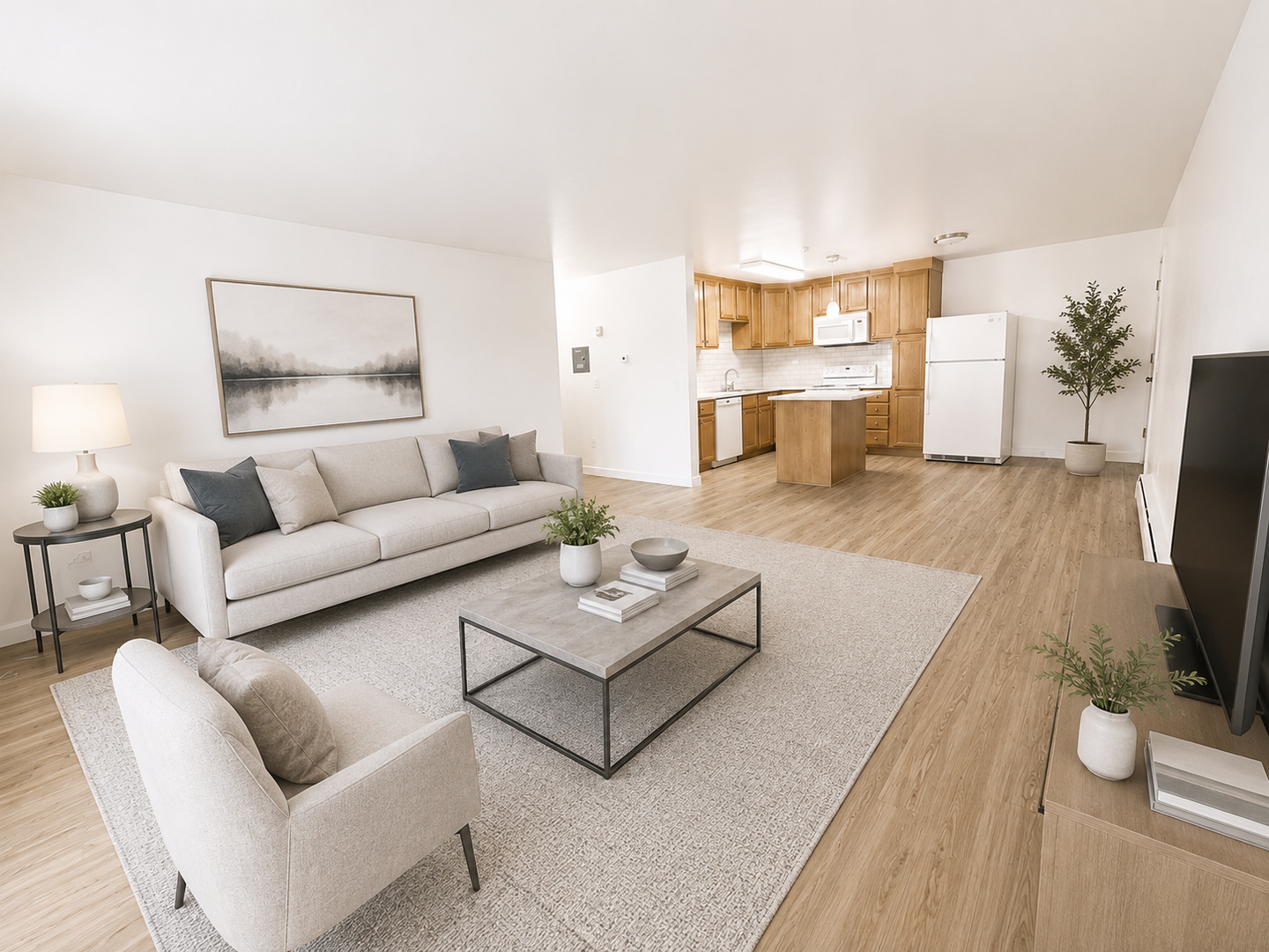 Lakewood Apartment: McKenzie Apartments