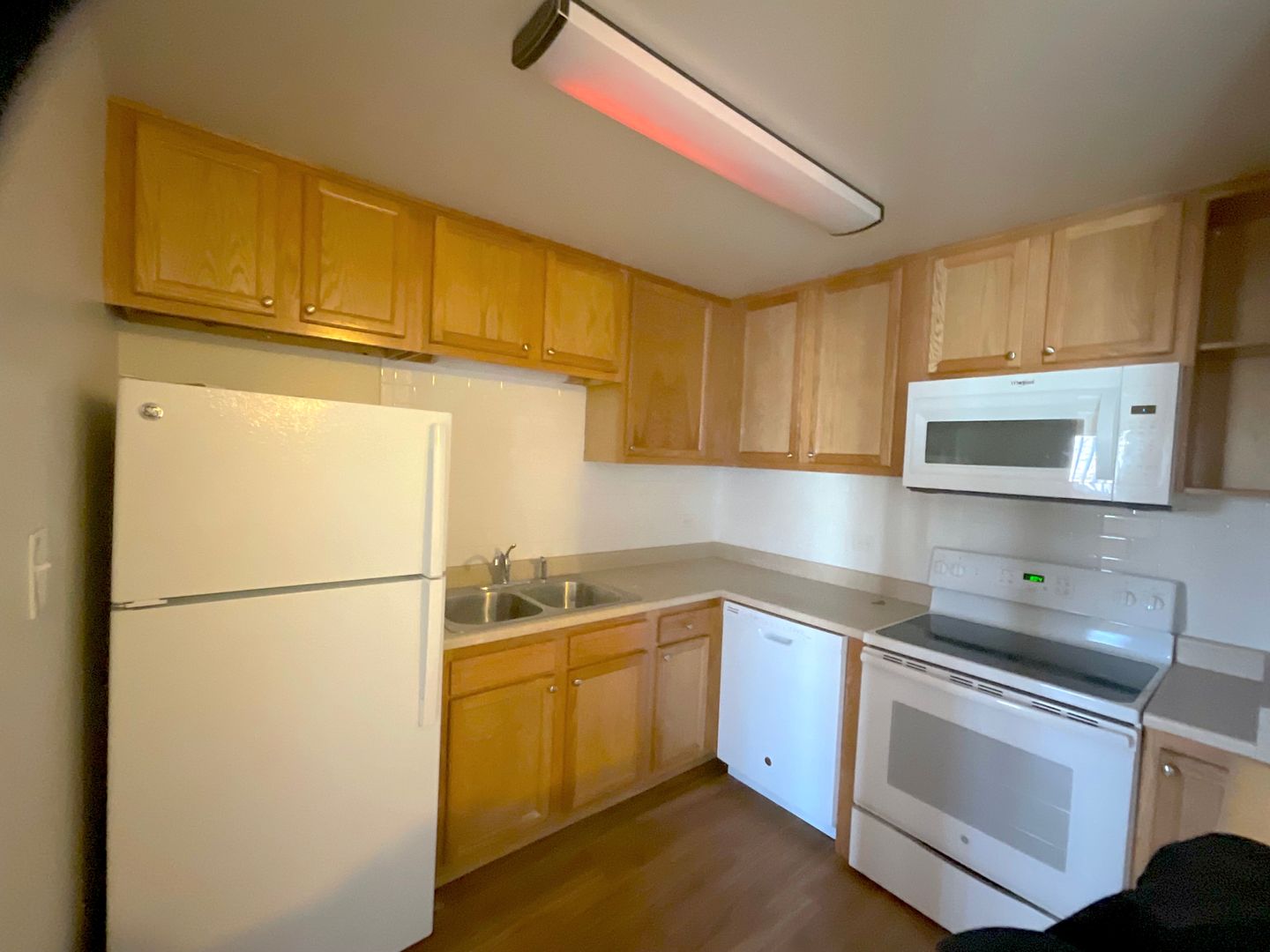 Lakewood Apartment: McKenzie Apartments