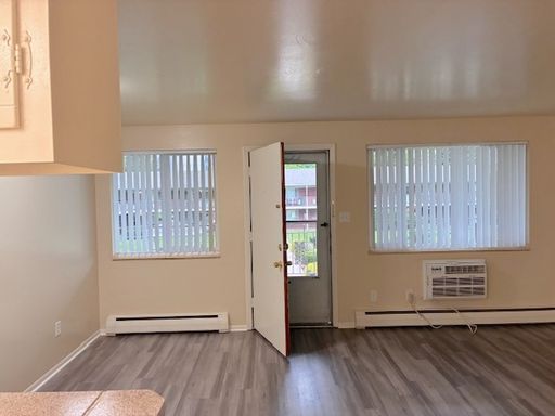 6 WEEKS FREE Rent Special! – photo 1