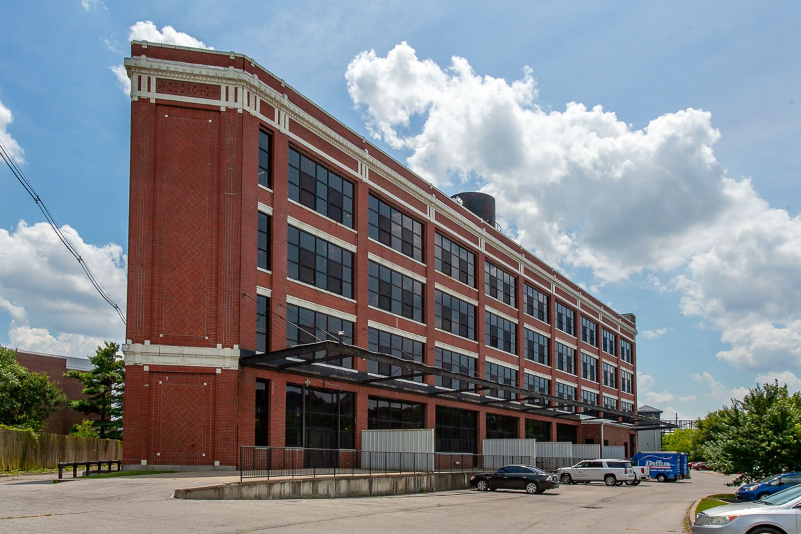 Louisville Apartment: 2520 S 3rd Street