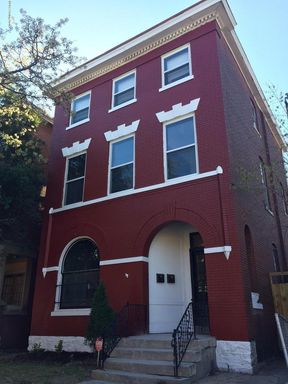 Modern 2 bed 1 bath unit in Old Louisville – photo 1