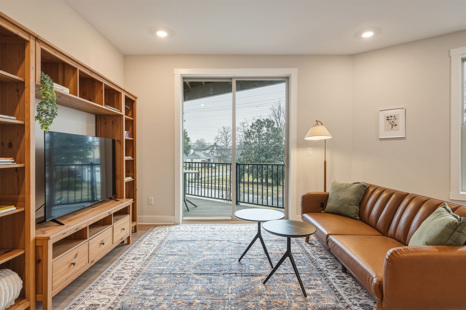 Louisville Apartment: 2552 Talbott Ave