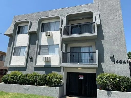 Spacious Modern 1 Bed 1 Bath Apartment – photo 1