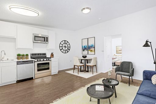 Gorgeous 1 Bed 1 Bath Apartment In The Heart of North Hollywood