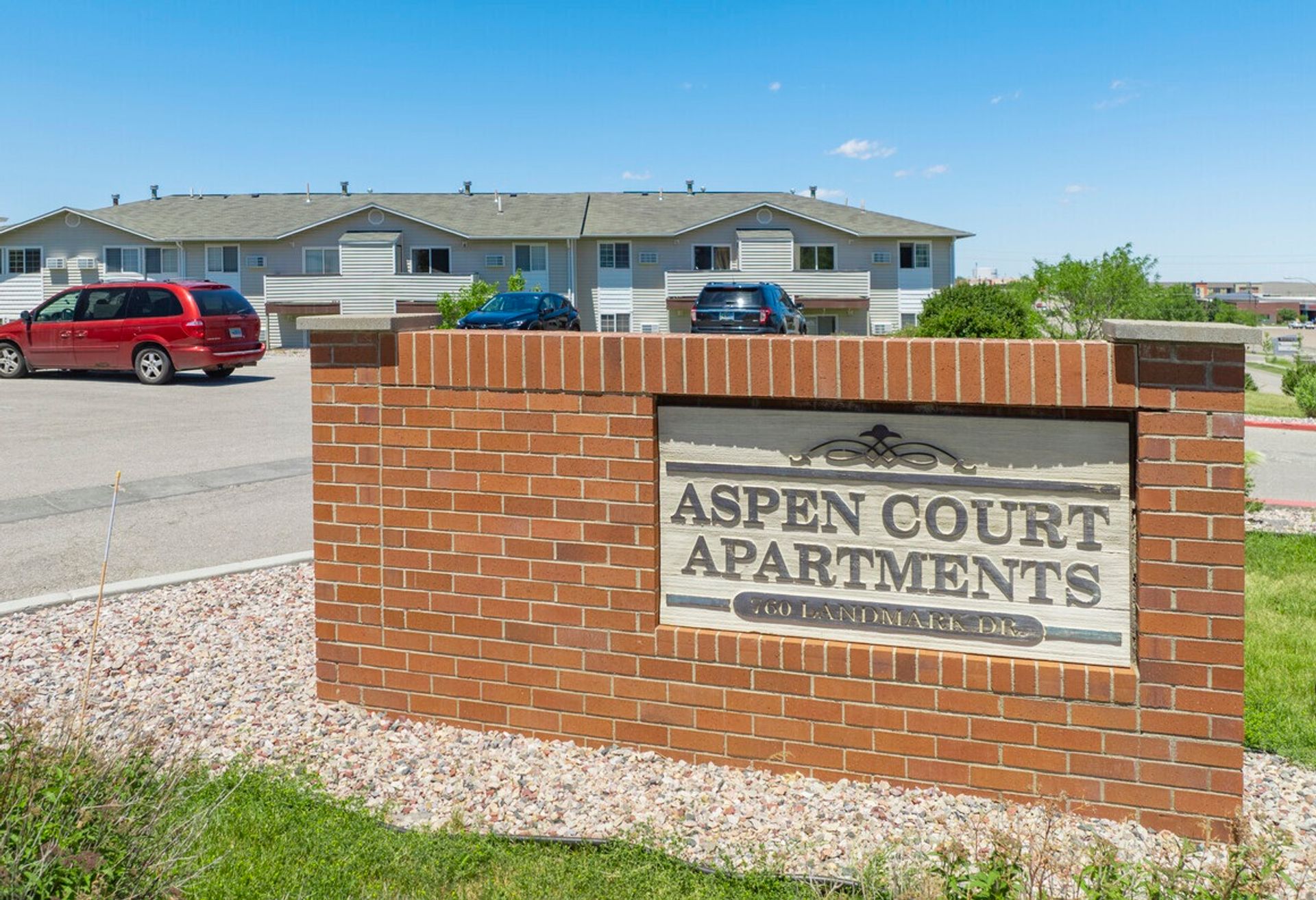 Aspen Court Apartments