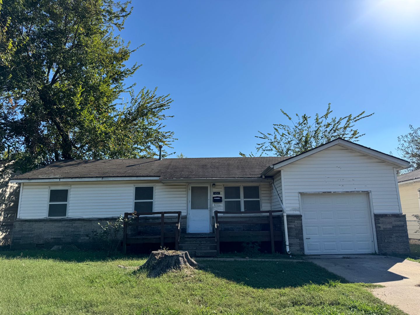 Tulsa House: 624 E 54th St N