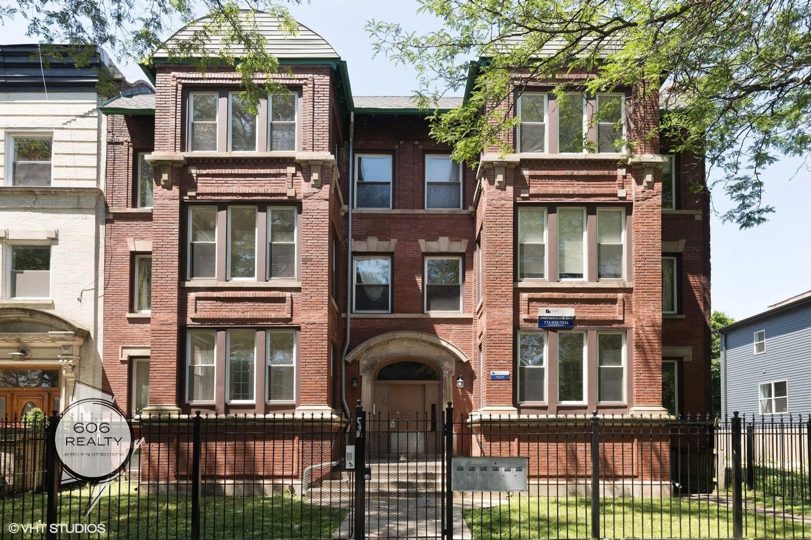 Chicago Apartment: 5034-36 S. Michigan Ave.