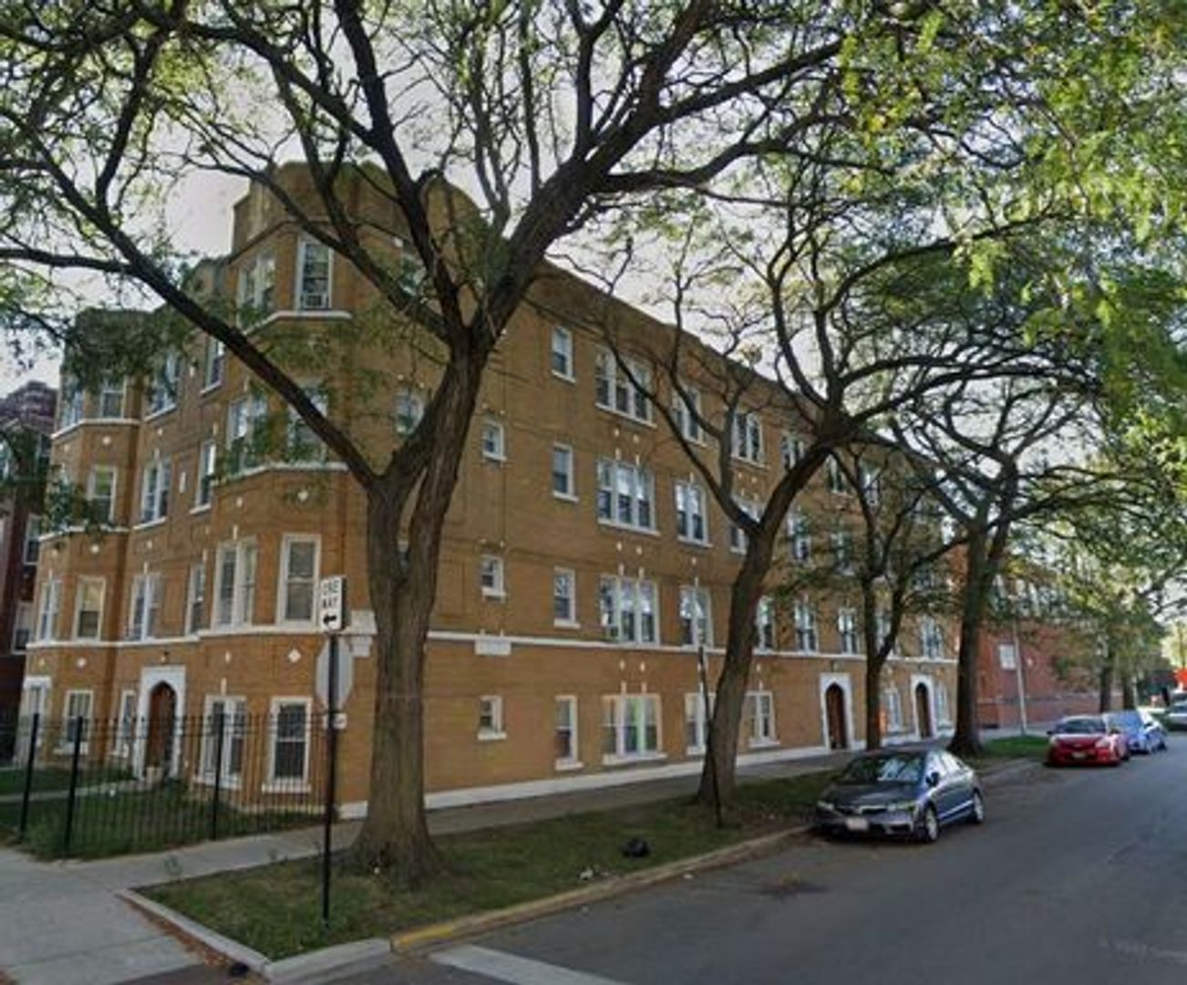 Chicago Apartment: 4954-56 N. Harding Ave./3939-45 W. Argyle St.
