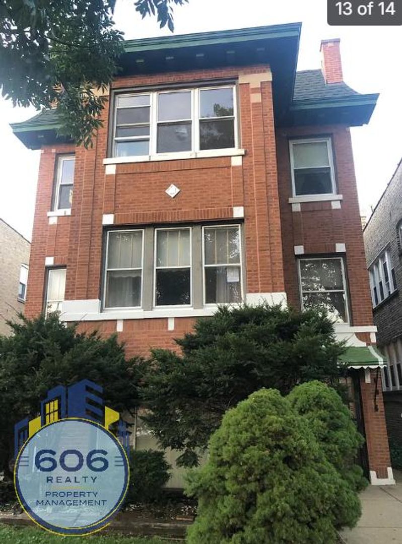 Chicago Apartment: 5108 W. Sunnyside - 1