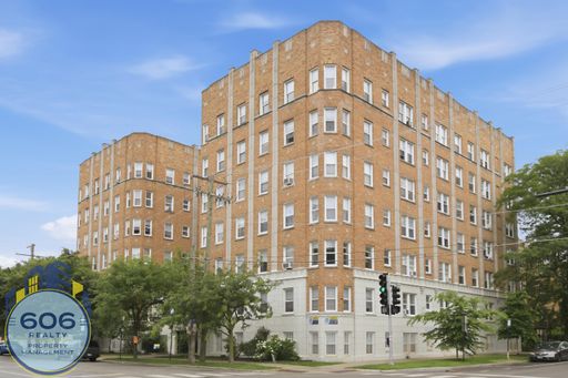 6748 N Ashland Ave, 105 – photo 1