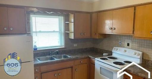 Downtown Franklin Park Apts!