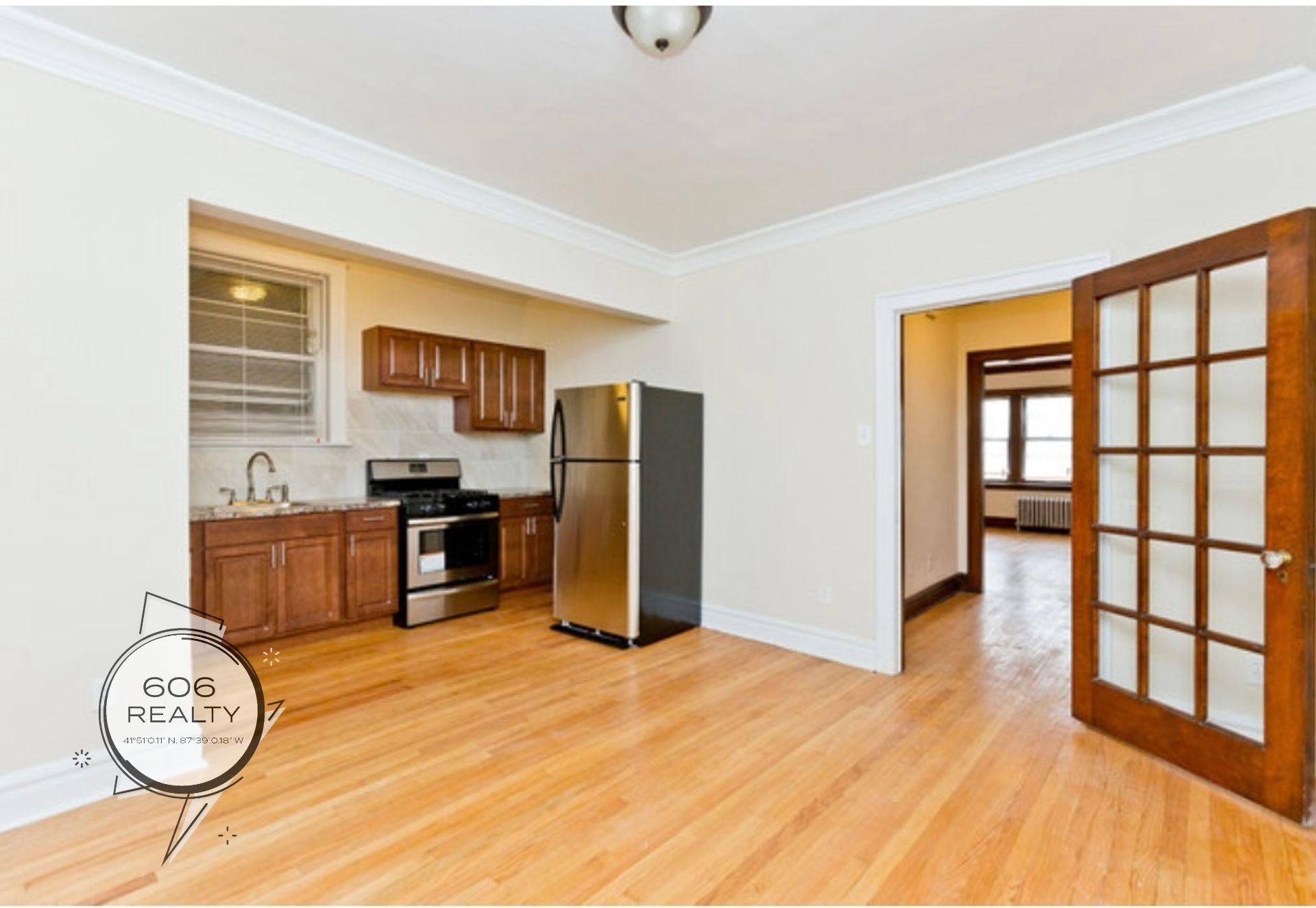 Berwyn Apartment: 6829 W. 21st 2E