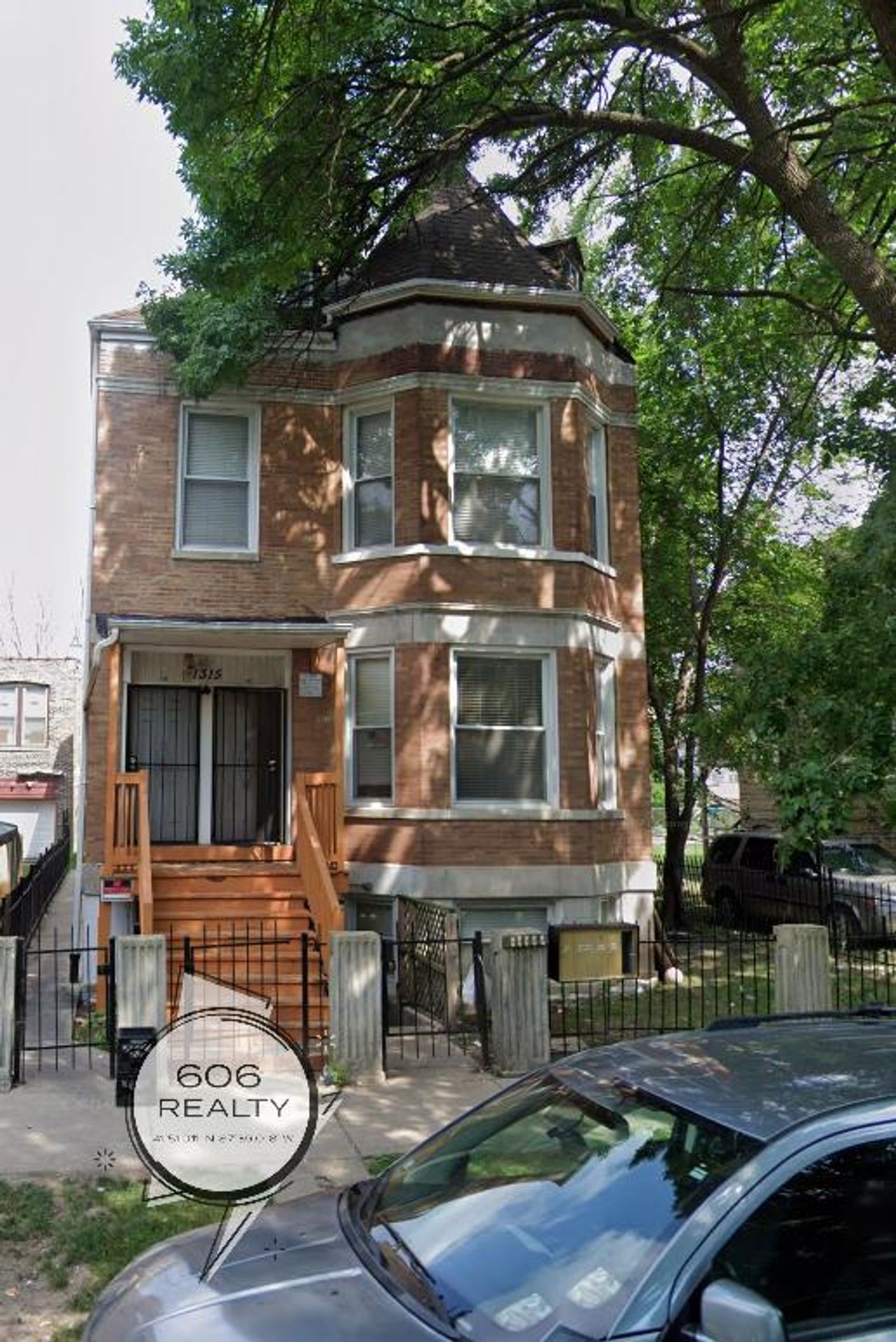 Chicago Apartment: 1315 S Komensky Ave - G